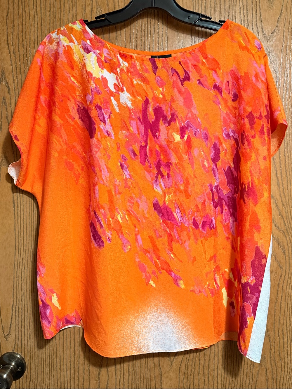 EUC New Directions Blouse in Orange with Abstract Floral Print & Dolman Sleeves